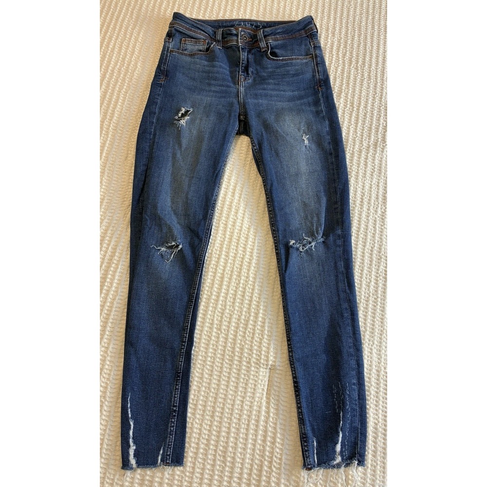 Zara Basic Z1975 Denim Straight Leg Jeans‎ Womens Distressed Medium Wash, Size 2